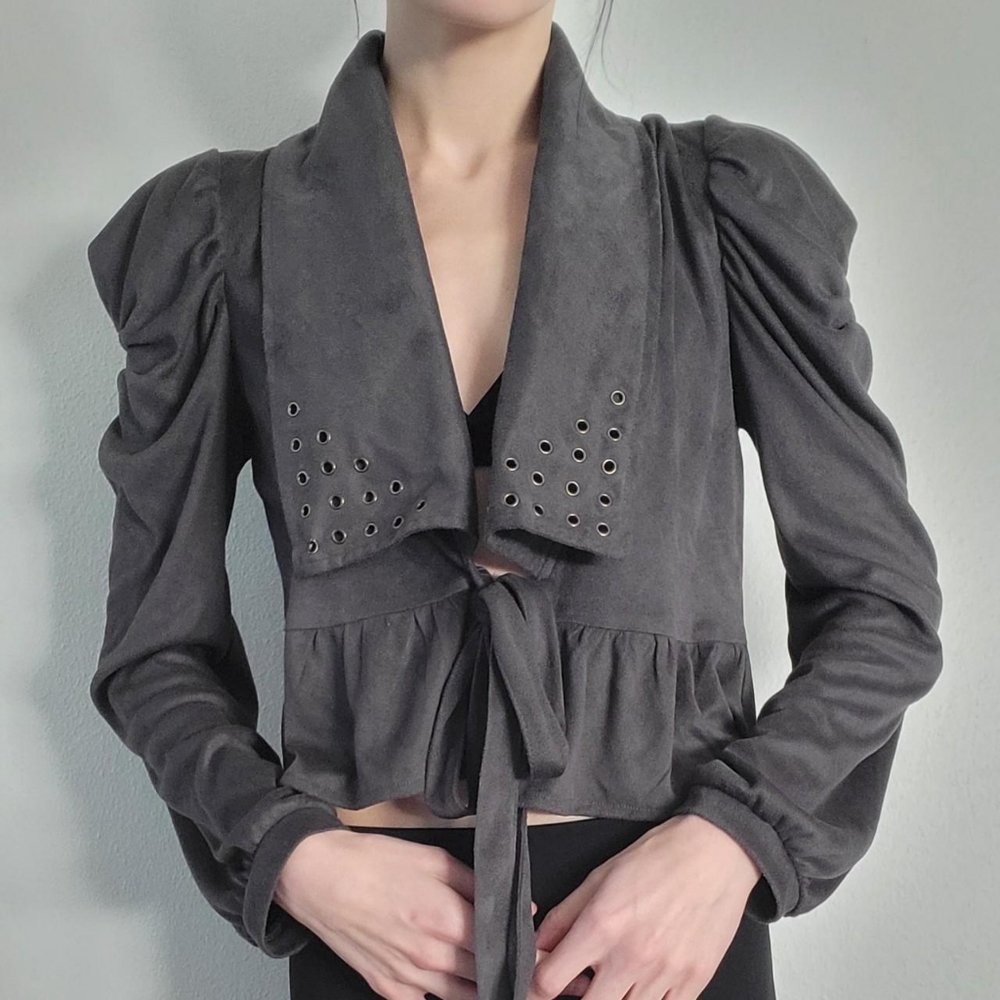 unique tie top